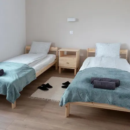 Amande House & * פוניארצוושהג'