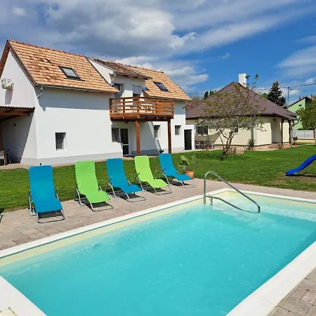 Holiday home Amande House &
