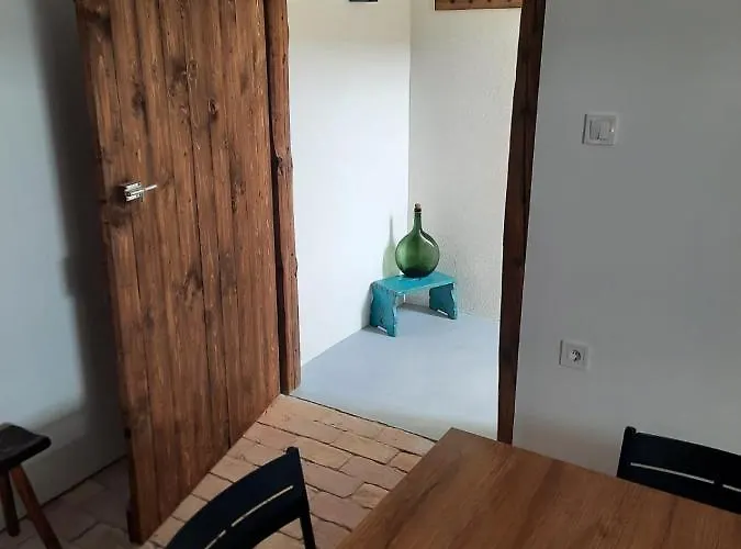 Amande House & Hébergement de vacances *